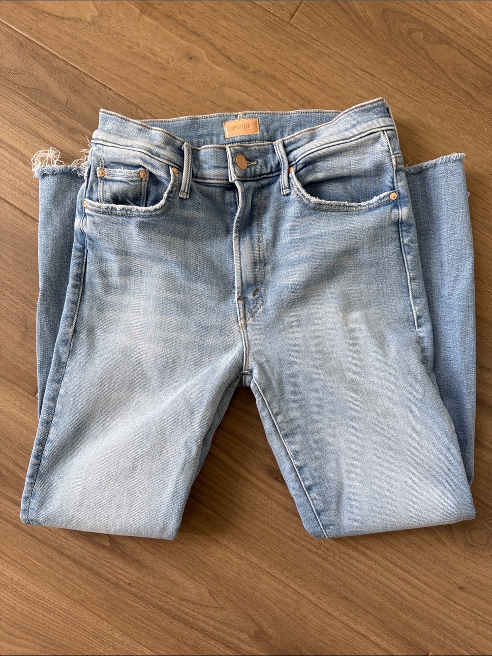 MOTHER Insider Crop Step Fray Limited Edition